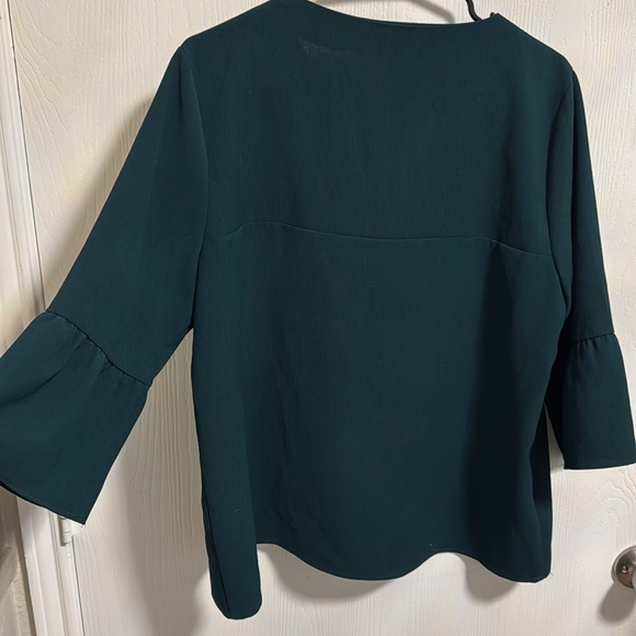 Ellie Kai Charlotte Textured Crepe Belle Sleeve Size XL Green Notched V-Neck - Picture 6 of 8